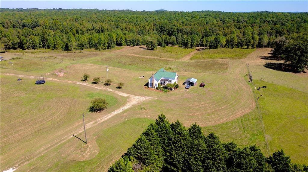 3 bedroom, 2 bathroom, 1,535 sq ft single family residence for sale at 4230 Gauntt Road, Covington, GA 30014