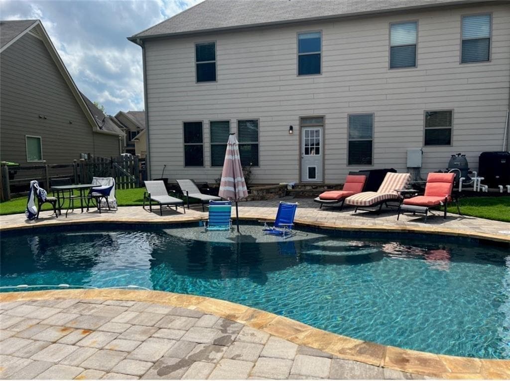 4 bedroom, 3 bathroom, 2,434 sq ft single family residence for rent at 438 Fieldstone Lane, Dallas, GA 30132 for $3,300 a month — photo 3