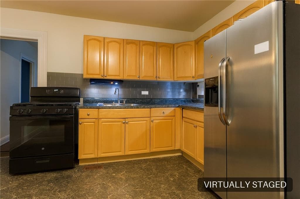 3 bedroom, 1 bathroom, 1,568 sq ft single family residence for sale at 2886 Burden Street, Atlanta, GA 30318 — photo 4