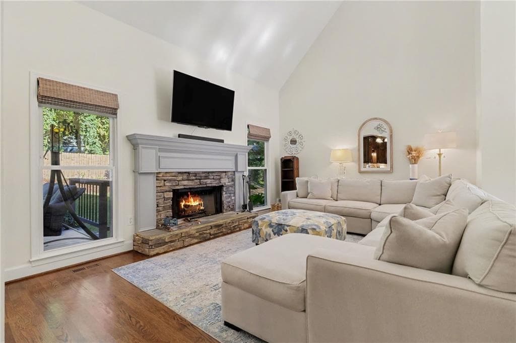 4 bedroom, 4 bathroom, 3,848 sq ft single family residence for sale at 2567 Breton Court, Buford, GA 30518 — photo 4