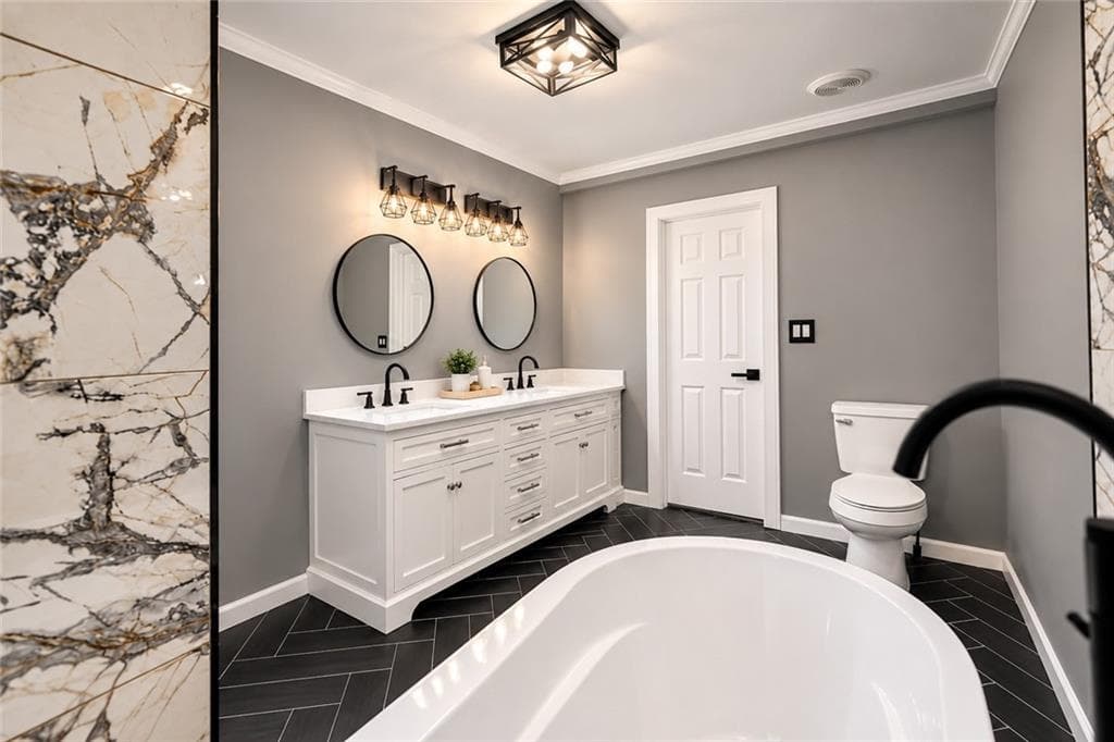 4 bedroom, 2 bathroom, 1,612 sq ft single family residence for sale at 2614 Hartwell Highway, Elberton, GA 30635 — photo 9