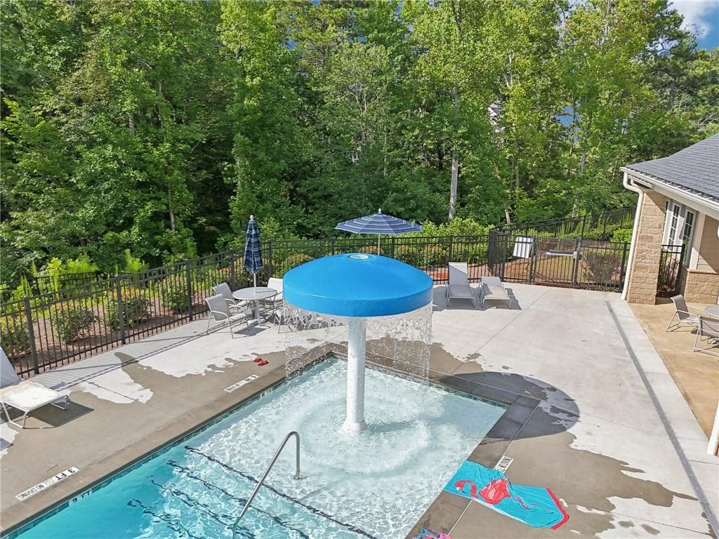 5 bedroom, 5 bathroom, 3,515 sq ft single family residence for sale at 1411 Crestwind Road, Kennesaw, GA 30152 — photo 2