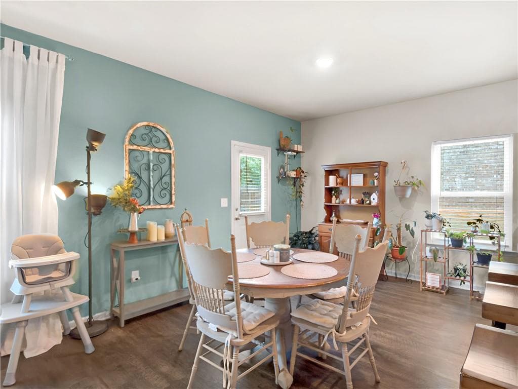 3 bedroom, 3 bathroom, 2,095 sq ft single family residence for rent at 200 Oliver Drive, Locust Grove, GA 30248 for $2,100 a month — photo 8