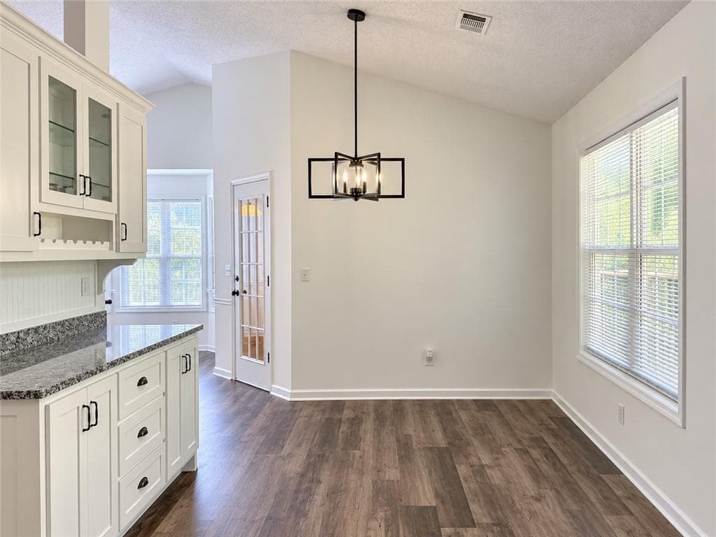 3 bedroom, 2 bathroom, 1,876 sq ft single family residence for sale at 603 Mossy Trace, Winder, GA 30680 — photo 8