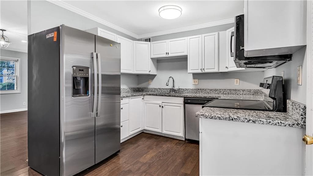 2 bedroom, 1 bathroom, 840 sq ft condominium for rent at 777 Jordan Lane G1, Atlanta, GA 30033 for $1,615 a month — photo 4