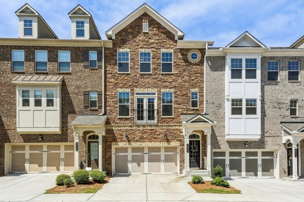 3 bedroom, 4 bathroom, 2,112 sq ft townhouse for rent at 2313 Kaylen Drive, Atlanta, GA 30341 for $3,500 a month — photo 1 of 30