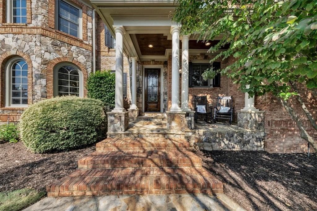 7 bedroom, 7 bathroom, 10,800 sq ft single family residence for sale at 3124 Watsons Bend, Milton, GA 30004 — photo 8