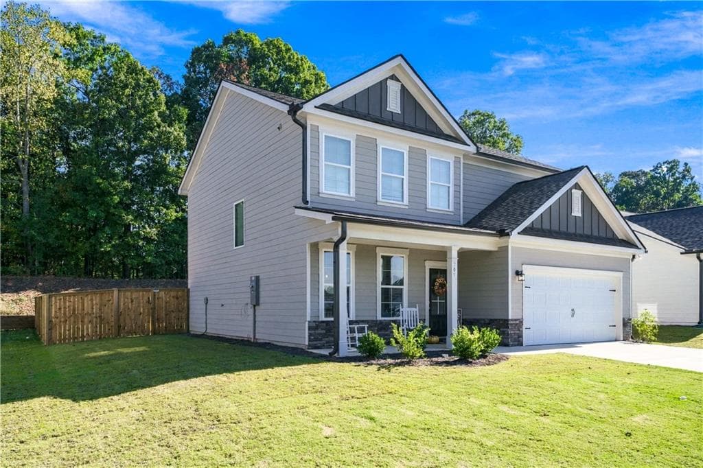 4 bedroom, 3 bathroom, 2,154 sq ft single family residence for sale at 209 Annie Lane, Statham, GA 30666 — photo 2
