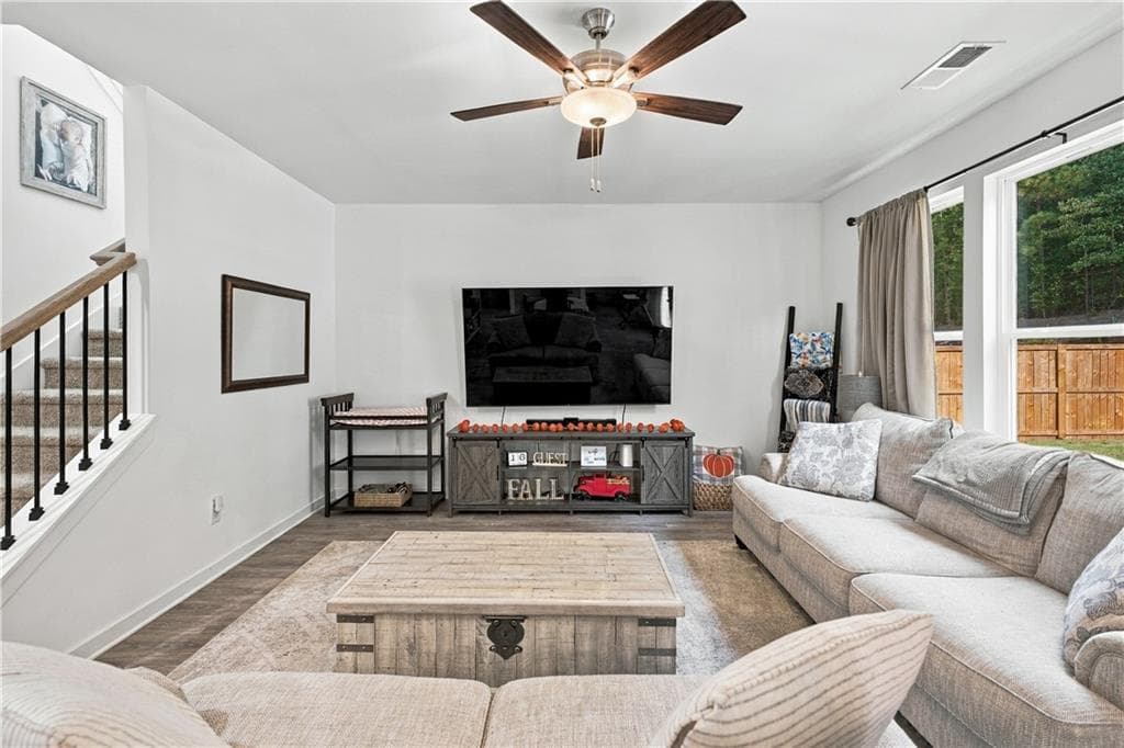 4 bedroom, 3 bathroom, 2,154 sq ft single family residence for sale at 209 Annie Lane, Statham, GA 30666 — photo 7