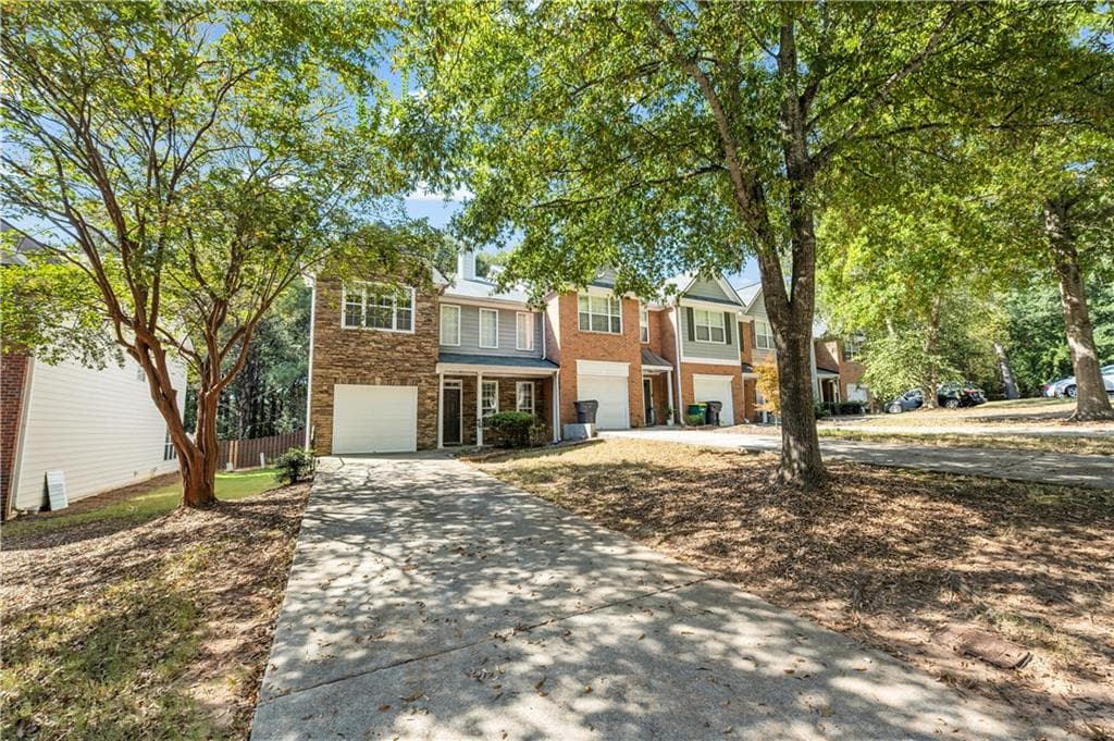 4 bedroom, 3 bathroom, 1,707 sq ft townhouse for rent at 952 Abbey Park Way, Lawrenceville, GA 30044 for $2,400 a month — photo 3