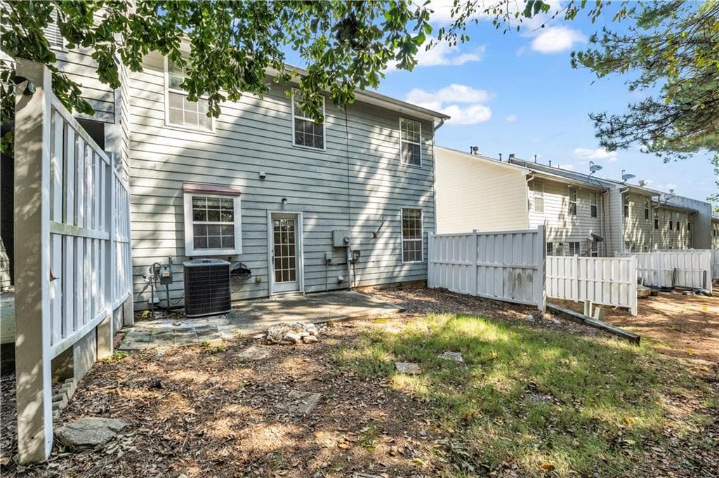 4 bedroom, 3 bathroom, 1,707 sq ft townhouse for rent at 952 Abbey Park Way, Lawrenceville, GA 30044 for $2,400 a month — photo 9