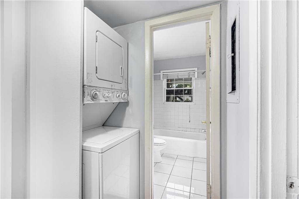 2 bedroom, 1 bathroom, 840 sq ft condominium for rent at 789 Jordan Lane D2, Decatur, GA 30033 for $1,615 a month — photo 7
