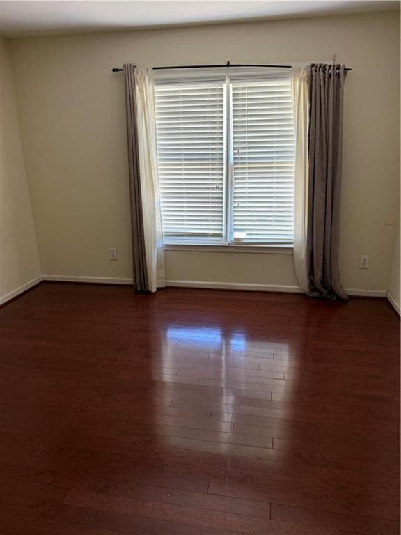 4 bedroom, 3 bathroom, 2,418 sq ft single family residence for rent at 11660 Vista Forest Drive, Alpharetta, GA 30005 for $3,250 a month — photo 10