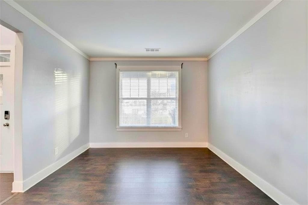 5 bedroom, 5 bathroom, 3,756 sq ft single family residence for sale at 3431 Tioga Lake Cove, Lawrenceville, GA 30044 — photo 6