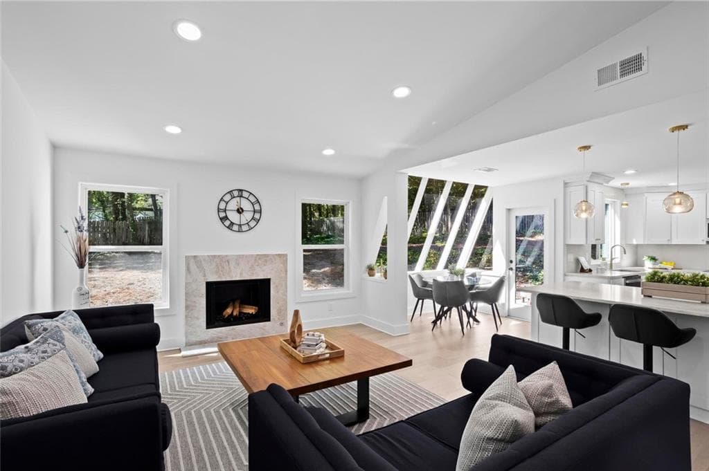 4 bedroom, 4 bathroom, 2,249 sq ft single family residence for sale at 3469 Winter Hill Drive, Marietta, GA 30062 — photo 6