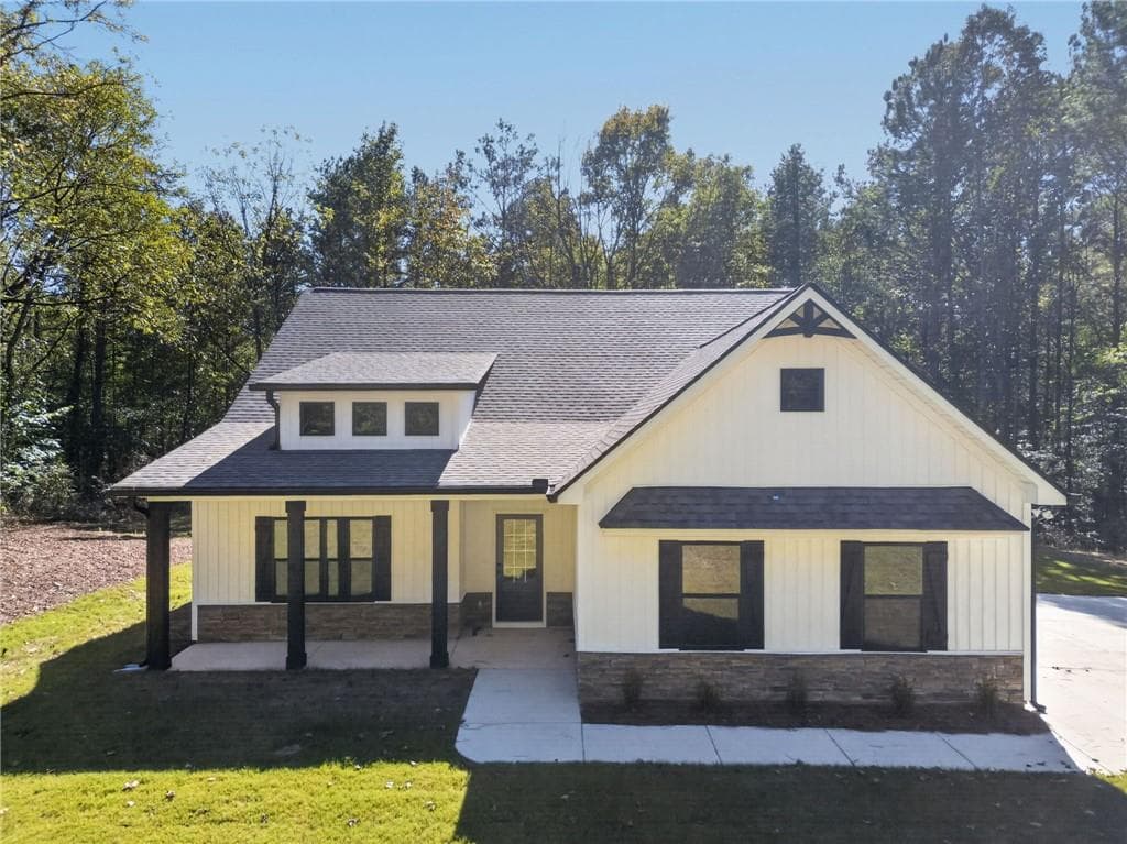 3 bedroom, 2 bathroom, 1,488 sq ft single family residence for sale at 338 Dunn Road, Silver Creek, GA 30173 — photo 3