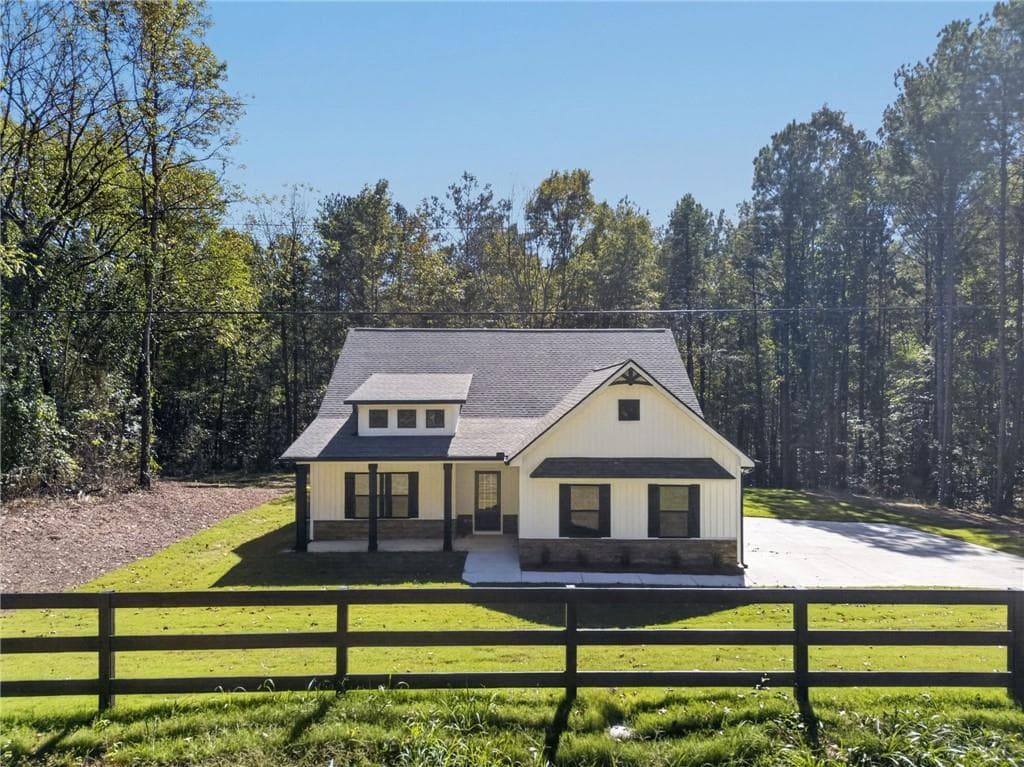 3 bedroom, 2 bathroom, 1,488 sq ft single family residence for sale at 338 Dunn Road, Silver Creek, GA 30173 — photo 6