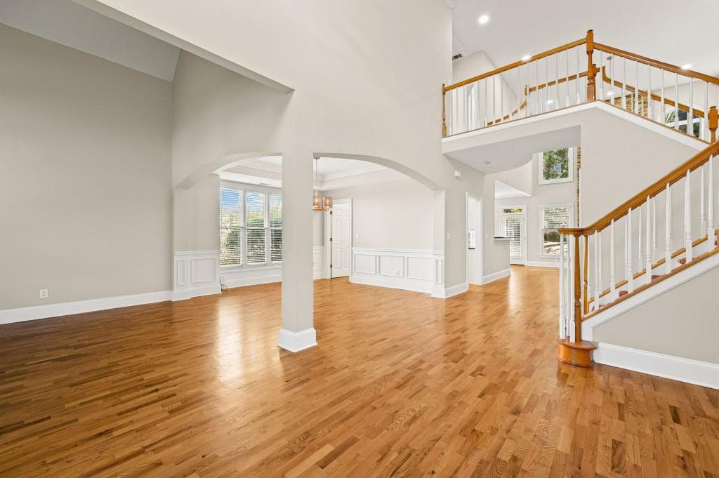 4 bedroom, 3 bathroom, 3,400 sq ft single family residence for rent at 4595 Windsor Gate Court, Sandy Springs, GA 30342 for $5,200 a month — photo 4