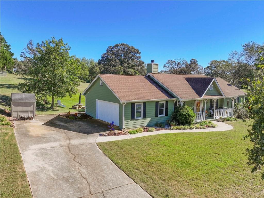 3 bedroom, 2 bathroom, 1,318 sq ft single family residence under contract at 4225 Rolling Ridge, Gillsville, GA 30543 — photo 2
