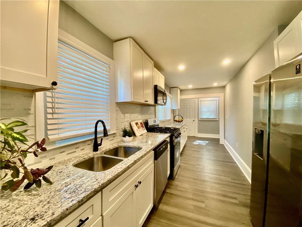 4 bedroom, 2 bathroom, 1,753 sq ft single family residence for rent at 1290 M L King Jr Drive, Atlanta, GA 30314 for $2,500 a month — photo 5