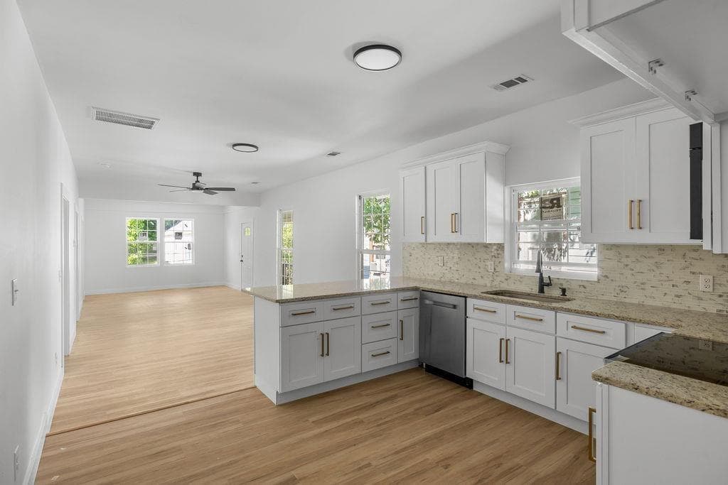 3 bedroom, 3 bathroom, 1,131 sq ft single family residence for sale at 11 Butler Street, Rome, GA 30161 — photo 10