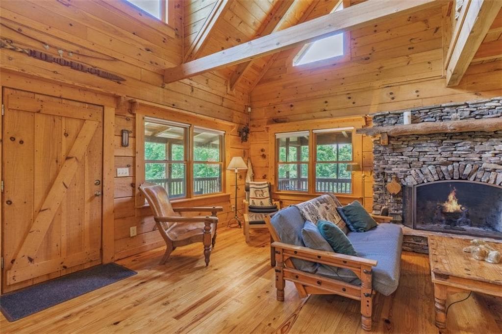 2 bedroom, 1 bathroom, 1,014 sq ft single family residence for sale at 196 Creek Camp Road, Ellijay, GA 30536 — photo 9