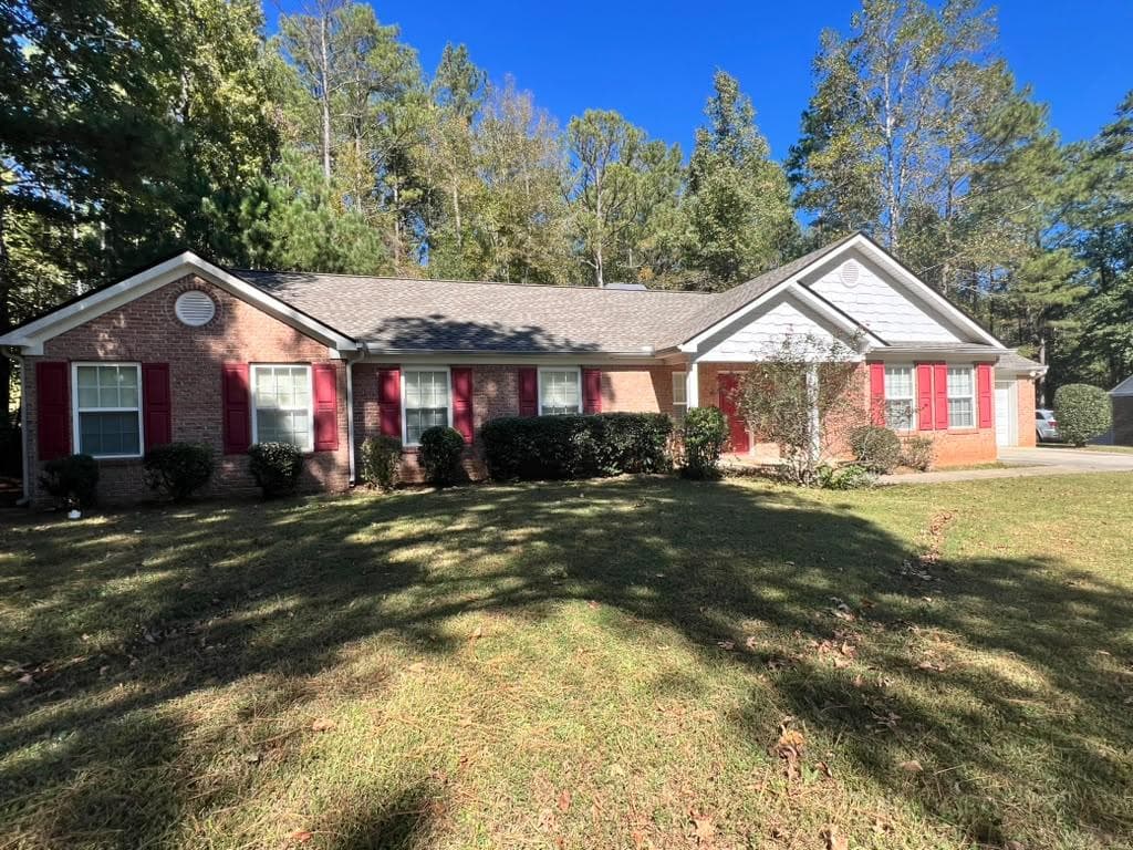 3 bedroom, 2 bathroom, 1,757 sq ft single family residence for rent at 745 Bishop Point, Fairburn, GA 30213 for $1,700 a month