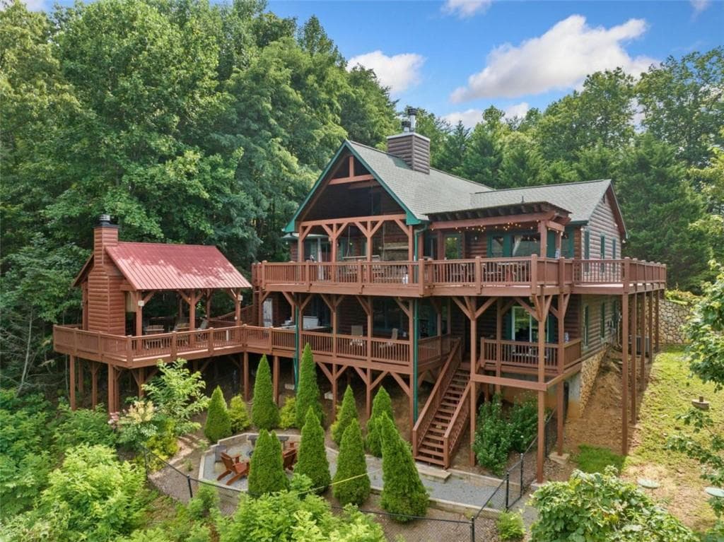 3 bedroom, 4 bathroom, 2,676 sq ft single family residence for sale at 551 Amy Creek Circle, Ellijay, GA 30540 — photo 5