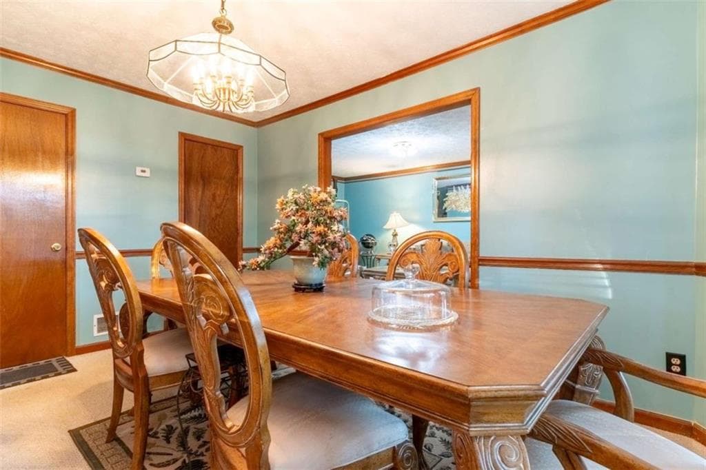 3 bedroom, 3 bathroom, 2,252 sq ft single family residence for sale at 1601 Dillwood Court, Lithonia, GA 30058 — photo 7