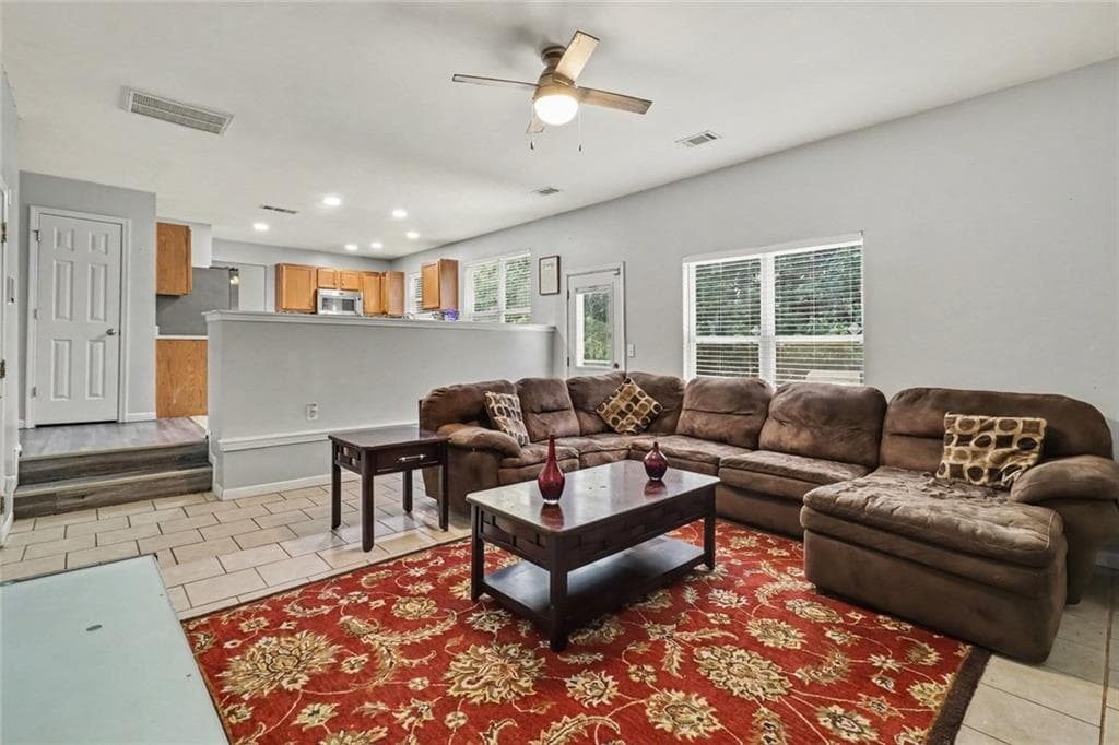 4 bedroom, 3 bathroom, 2,331 sq ft single family residence for sale at 3032 Berthas Overlook, Douglasville, GA 30135 — photo 10