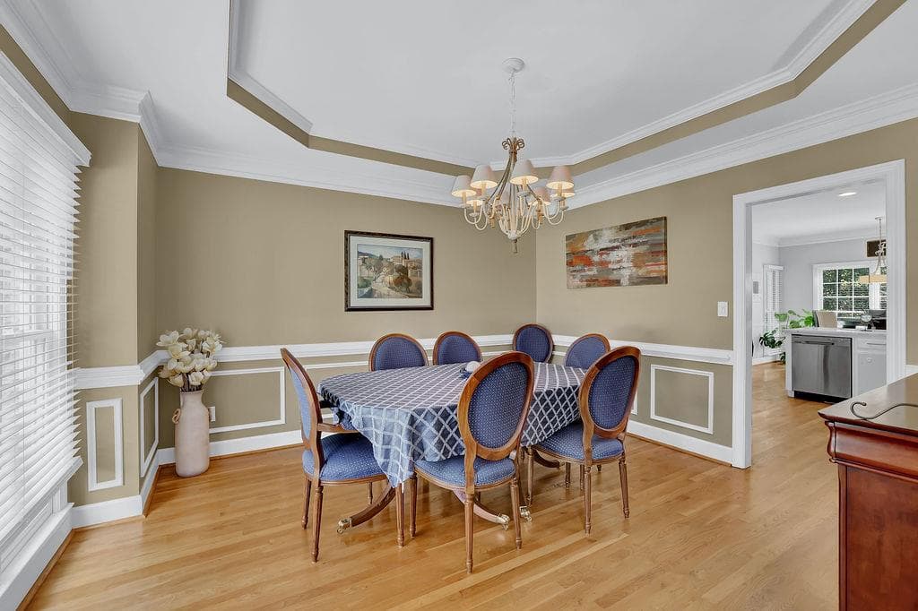 4 bedroom, 4 bathroom, 4,727 sq ft single family residence for sale at 1330 Lake Washington Circle, Lawrenceville, GA 30043 — photo 7