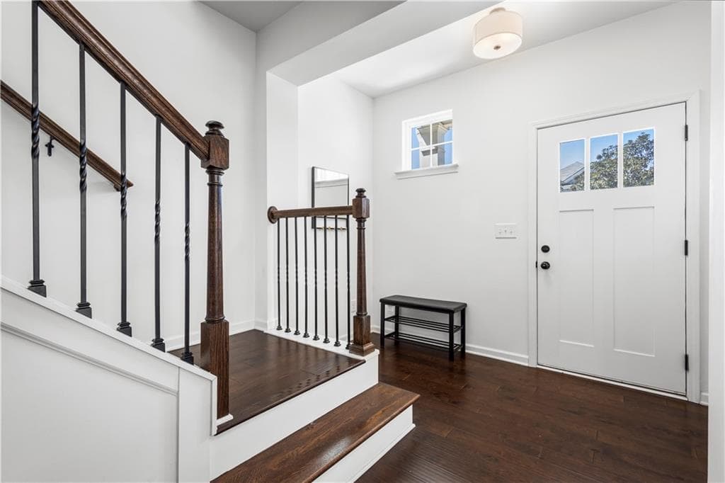 3 bedroom, 3 bathroom, 2,974 sq ft single family residence for rent at 869 Venture Way, Atlanta, GA 30331 for $2,600 a month — photo 5