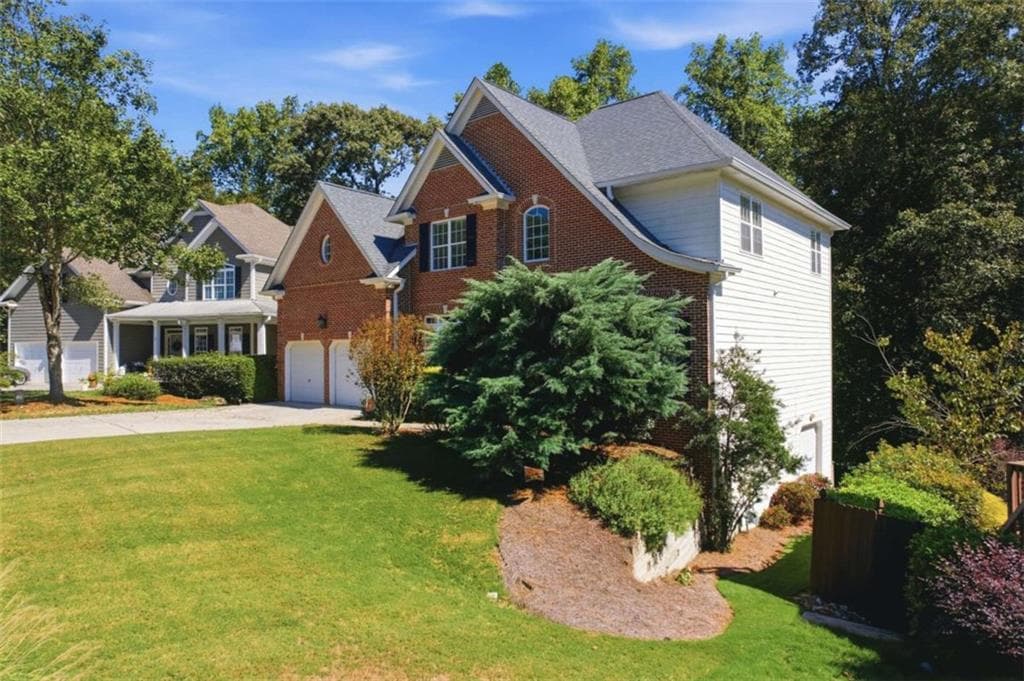 5 bedroom, 5 bathroom, 4,284 sq ft single family residence for sale at 5605 Vinings Place Trail, Mableton, GA 30126 — photo 2