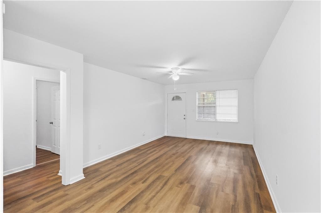 3 bedroom, 1 bathroom, 988 sq ft single family residence for sale at 354 N 17th Street, Griffin, GA 30223 — photo 7