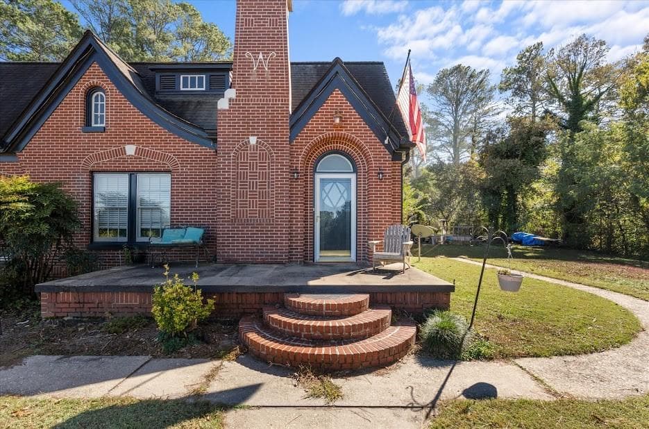 3 bedroom, 2 bathroom, 3,349 sq ft single family residence for sale at 48 Webb Drive, Heflin, AL 36264 — photo 4