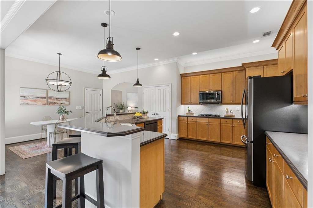 4 bedroom, 5 bathroom, 3,368 sq ft single family residence for sale at 325 Society Street, Alpharetta, GA 30022 — photo 10