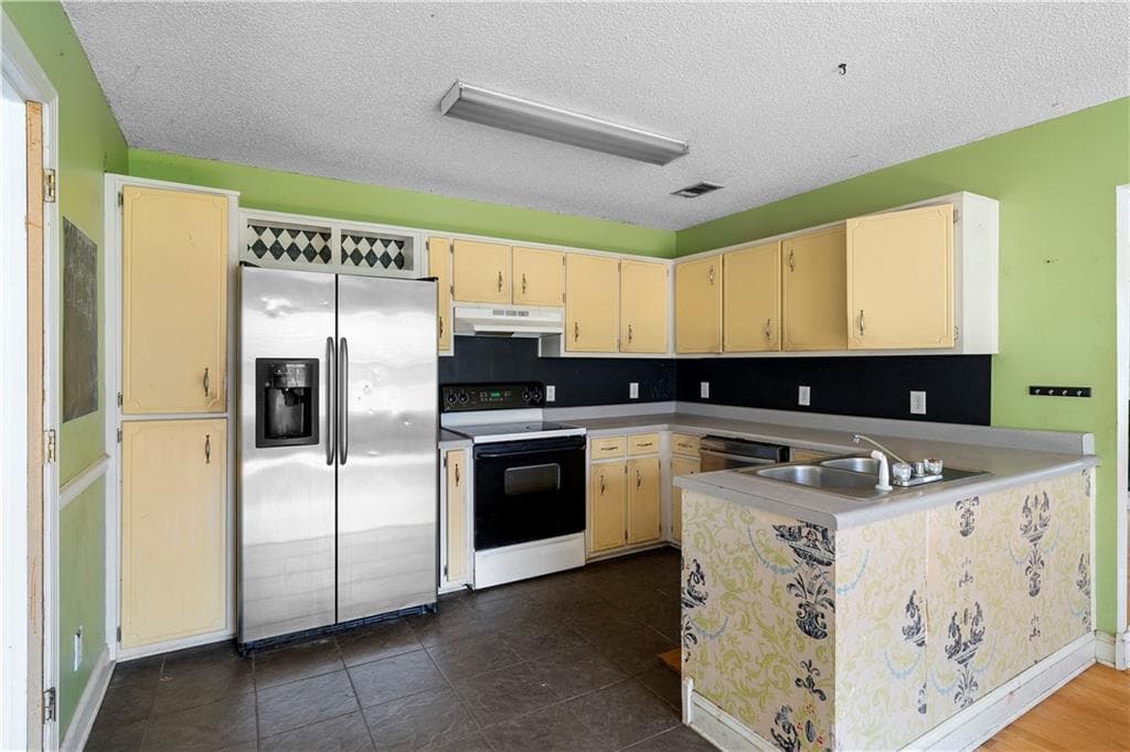 4 bedroom, 2 bathroom, 1,803 sq ft single family residence for sale at 1699 New Hope Road, Locust Grove, GA 30248 — photo 9