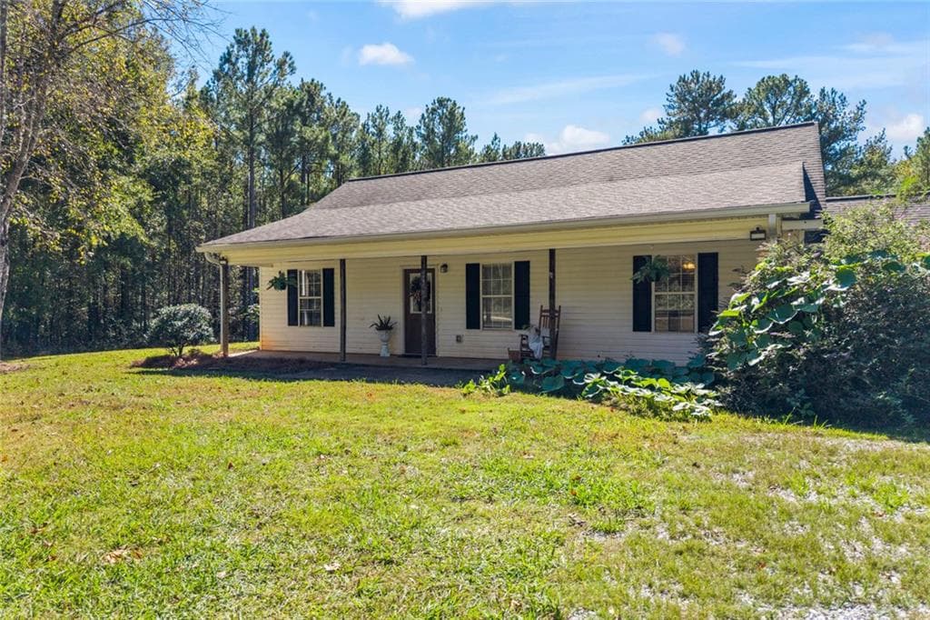 4 bedroom, 2 bathroom, 1,368 sq ft single family residence for sale at 1148 Oconee Forest Road, Monticello, GA 31064 — photo 2