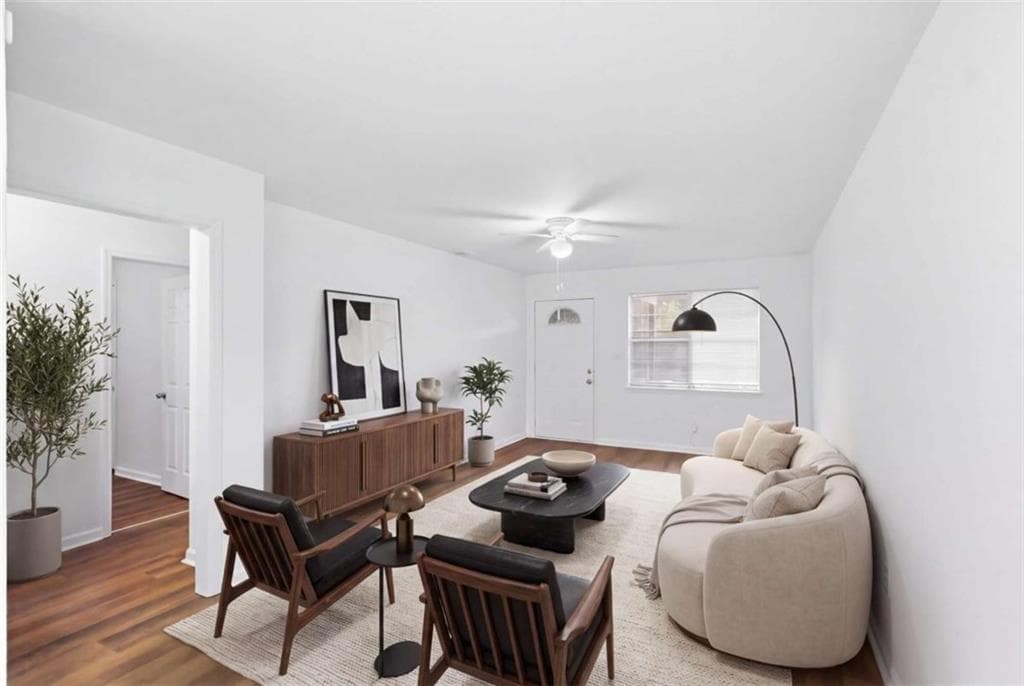 3 bedroom, 1 bathroom, 988 sq ft single family residence for sale at 354 N 17th Street, Griffin, GA 30223 — photo 6