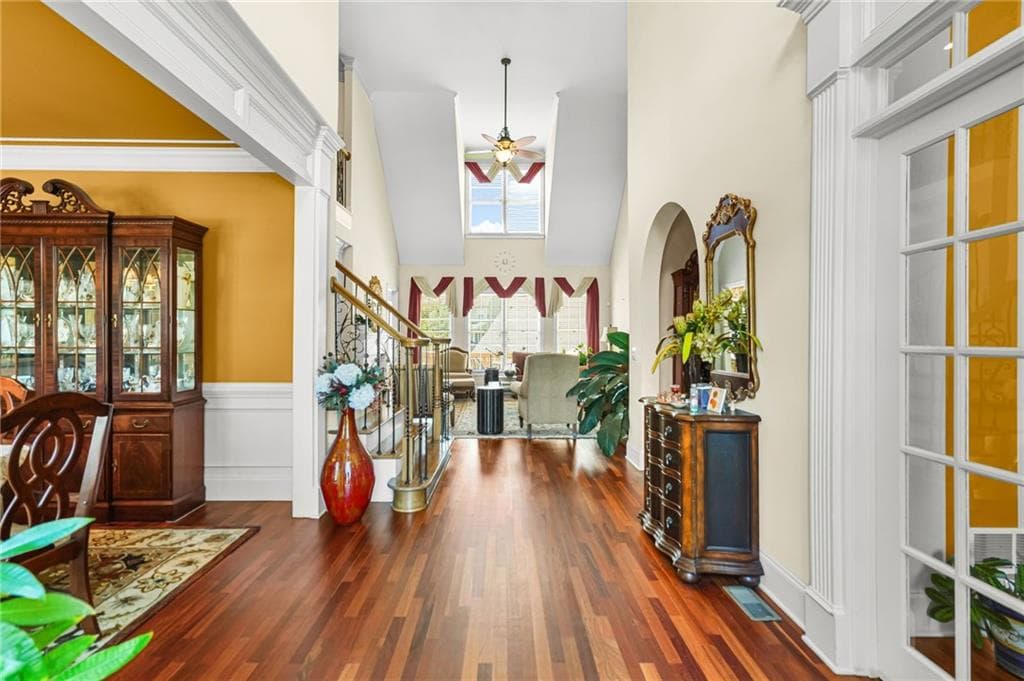 5 bedroom, 5 bathroom, 6,604 sq ft single family residence for sale at 2898 Stone Column Lane, Buford, GA 30519 — photo 3