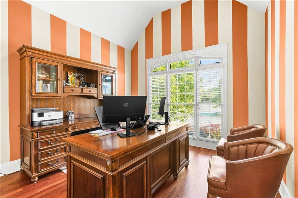 5 bedroom, 5 bathroom, 6,604 sq ft single family residence for sale at 2898 Stone Column Lane, Buford, GA 30519 — photo 6