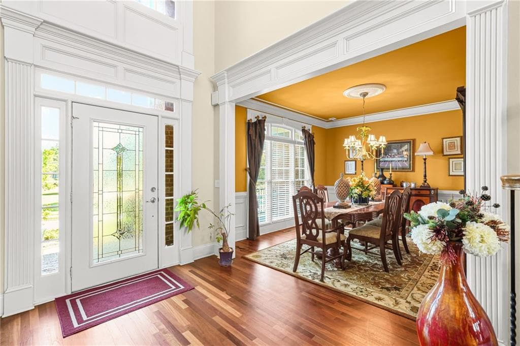 5 bedroom, 5 bathroom, 6,604 sq ft single family residence for sale at 2898 Stone Column Lane, Buford, GA 30519 — photo 4