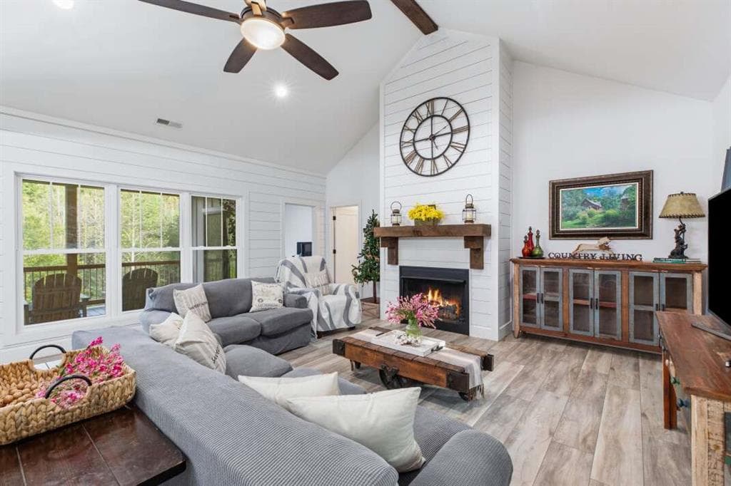 5 bedroom, 5 bathroom, 5,164 sq ft single family residence for sale at 1424 Ridge Pointe Way, Blairsville, GA 30512 — photo 6