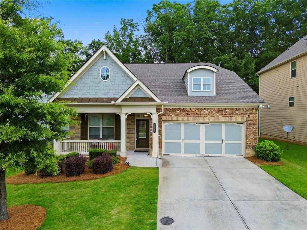 4 bedroom, 3 bathroom, 2,651 sq ft single family residence for rent at 2910 Prestwood Drive, Cumming, GA 30040 for $2,950 a month — photo 1 of 36