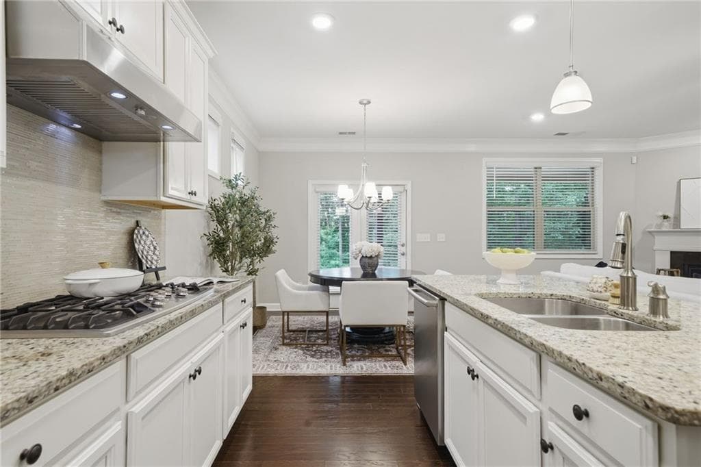 4 bedroom, 3 bathroom, 2,651 sq ft single family residence for rent at 2910 Prestwood Drive, Cumming, GA 30040 for $2,950 a month — photo 5