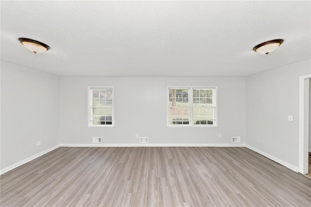 3 bedroom, 2 bathroom, 1,660 sq ft single family residence for rent at 5445 Mill Valley Drive, Douglasville, GA 30135 for $1,595 a month — photo 7