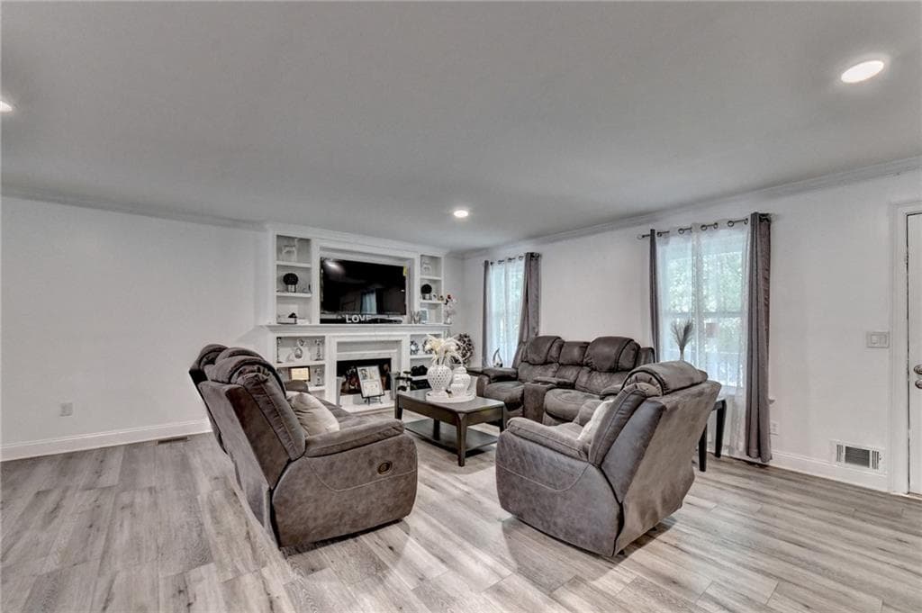 5 bedroom, 3 bathroom, 1,968 sq ft single family residence for sale at 236 Hazel Street, Lithia Springs, GA 30122 — photo 8