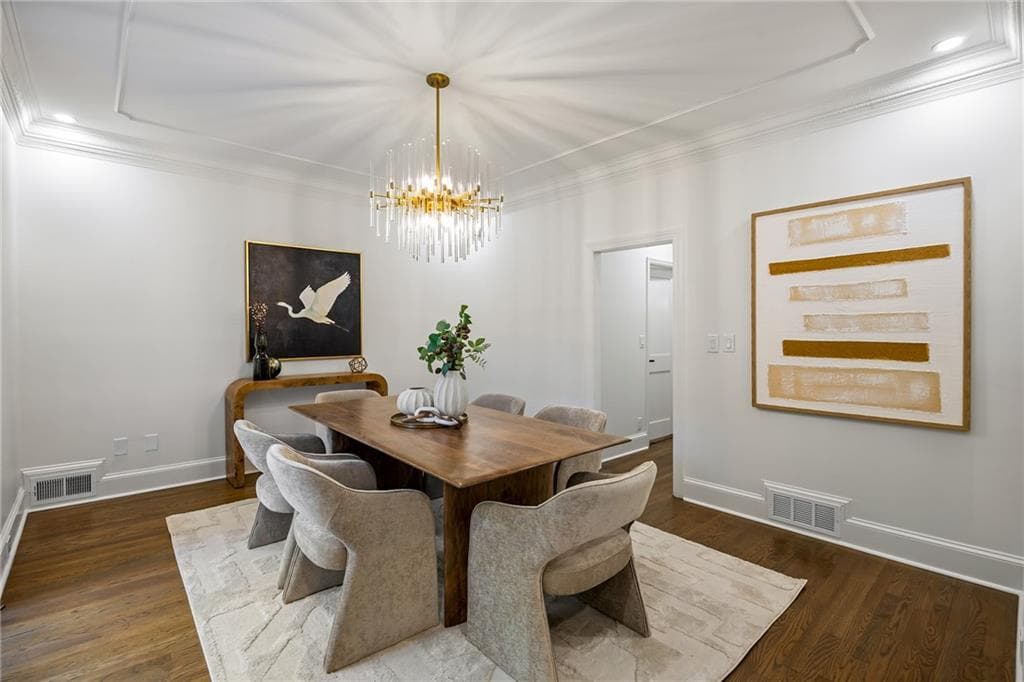5 bedroom, 5 bathroom, 5,533 sq ft single family residence for sale at 5805 Winterthur Lane, Sandy Springs, GA 30328 — photo 5