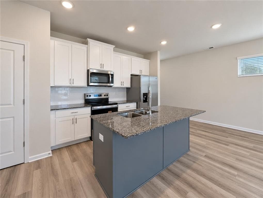 3 bedroom, 3 bathroom, 1,695 sq ft single family residence for sale at 1290 Harmony Ridge Court, Jonesboro, GA 30238 — photo 5