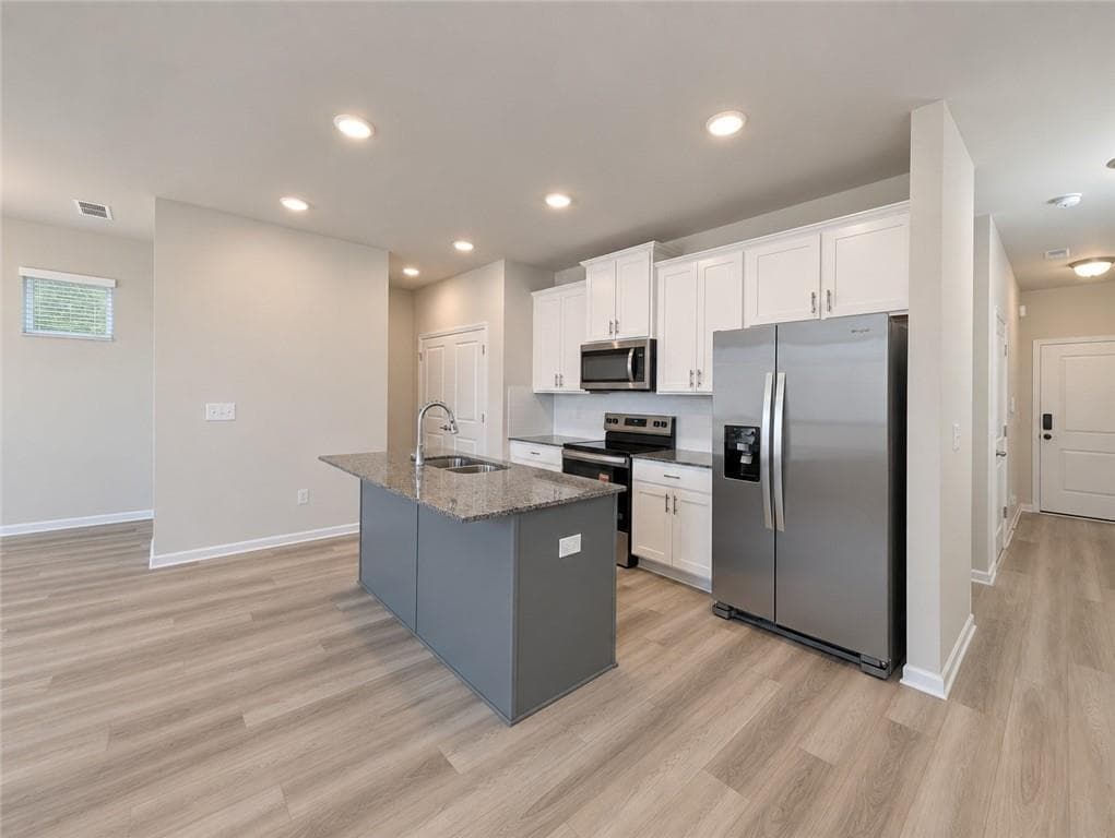 3 bedroom, 3 bathroom, 1,695 sq ft single family residence for sale at 1290 Harmony Ridge Court, Jonesboro, GA 30238 — photo 6